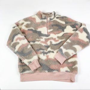 grayson thread Camo light pink teddy style jacket